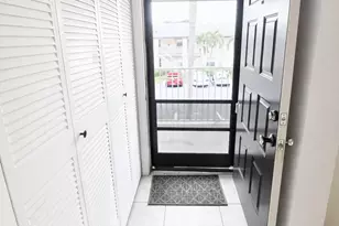 5550 Lakeside Dr, Margate, FL 33063 - Photo 4