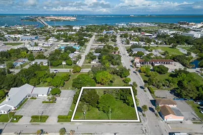 N 9th Street, Fort Pierce, FL 34950 - Photo 1