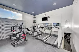 620 Tennis Club Dr, Fort Lauderdale, FL 33311 - Photo 40