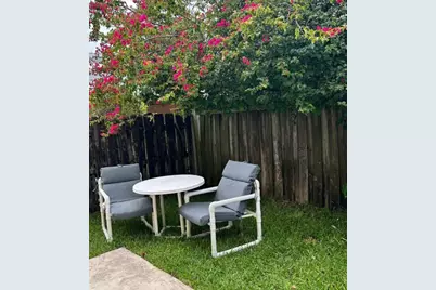 347 Elm Street, Hollywood, FL 33019 - Photo 14