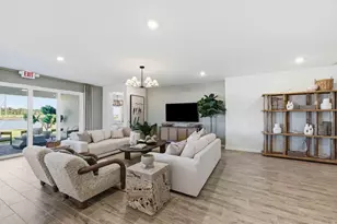 10669 NW Suncrest Loop, Port Saint Lucie, FL 34987 - Photo 10