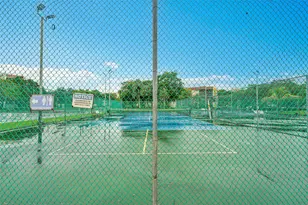 7041 Environ Blvd, Lauderhill, FL 33319 - Photo 48