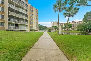 7041 Environ Blvd, Lauderhill, FL 33319 - Photo 42