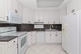 5051 Pine Dr, Boynton Beach, FL 33437 - Photo 16