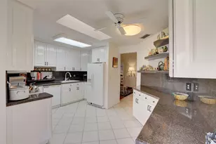 5051 Pine Dr, Boynton Beach, FL 33437 - Photo 16