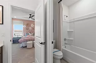 10653 NW Suncrest Loop, Port Saint Lucie, FL 34987 - Photo 26