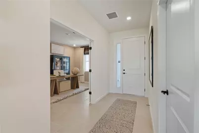 10653 NW Suncrest Loop, Port Saint Lucie, FL 34987 - Photo 16