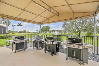 2302 Lucaya Lane #L4, Coconut Creek, FL 33066 - Photo 6