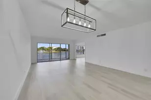 2801 N Palm Aire Dr, Pompano Beach, FL 33069 - Photo 8