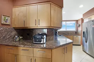 333 Sunset Dr, Fort Lauderdale, FL 33301 - Photo 10