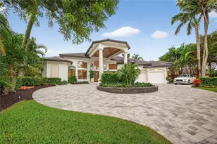 1518 E Lake Dr, Fort Lauderdale, FL 33316 - Photo 1