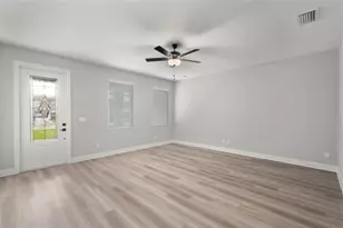 1607 Celebration Dr, Fort Pierce, FL 34947 - Photo 8