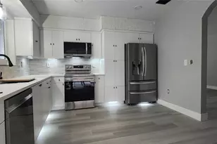 14715 N Spur Dr, Miami, FL 33161 - Photo 16