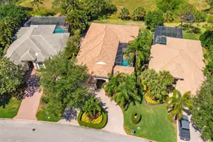 9005 One Putt Pl, Port Saint Lucie, FL 34986 - Photo 34
