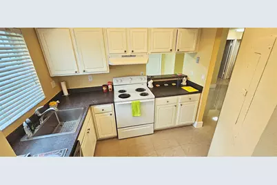 1881 NW 96th Terrace #7F, Hollywood, FL 33024 - Photo 4