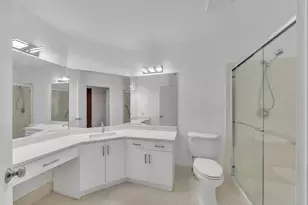 4111 Coral Tree Cir, Pompano Beach, FL 33073 - Photo 18