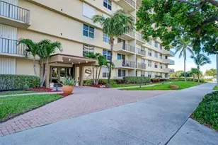 1009 N Ocean Blvd, Pompano Beach, FL 33062 - Photo 4