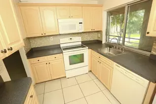 9151 Lime Bay Blvd, Tamarac, FL 33321 - Photo 14