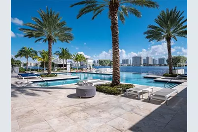 17111 Biscayne Boulevard #2105 + 1 BOAT SLIP 100 ft, North Miami Beach, FL 33160 - Photo 6
