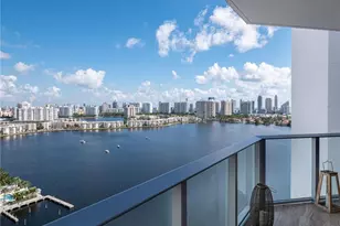 17111 Biscayne Blvd, North Miami Beach, FL 33160 - Photo 18