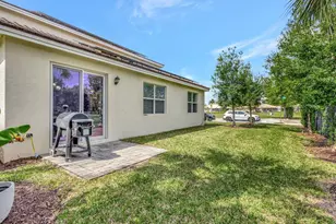 92 Palmetto Ln, Royal Palm Beach, FL 33411 - Photo 38