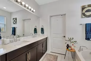 92 Palmetto Ln, Royal Palm Beach, FL 33411 - Photo 18