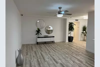 11685 Canal Drive #304, North Miami, FL 33181 - Photo 2