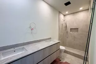 1319 NE 14th Ave, Fort Lauderdale, FL 33304 - Photo 24