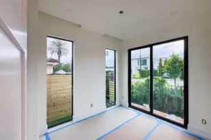 1319 NE 14th Ave, Fort Lauderdale, FL 33316 - Photo 12