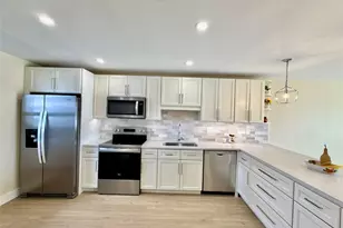 7887 Golf Cir Dr, Margate, FL 33063 - Photo 2