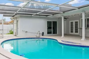 4811 Hayes St, Hollywood, FL 33021 - Photo 10