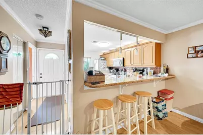 809 Crystal Lake Drive #809, Pompano Beach, FL 33064 - Photo 10