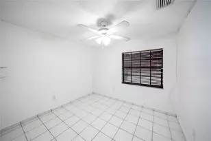 9510 W Fern Ln, Miramar, FL 33025 - Photo 12