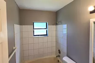 9510 W Fern Ln, Miramar, FL 33025 - Photo 10