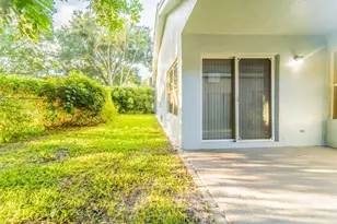 9220 Arborwood Cir, Davie, FL 33328 - Photo 26