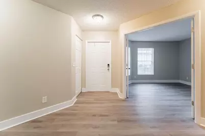 9220 Arborwood Circle, Davie, FL 33328 - Photo 12