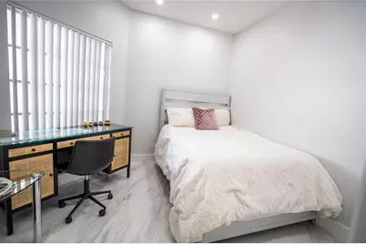 4723 SW 12th Place, Deerfield Beach, FL 33442 - Photo 14