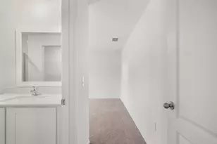 8045 105th Ct, Vero Beach, FL 32967 - Photo 20