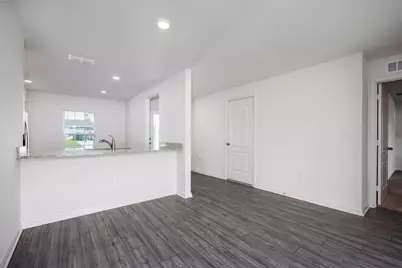 8045 105th Court, Vero Beach, FL 32967 - Photo 10
