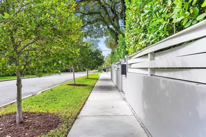 217 SE 16th Avenue, Fort Lauderdale, FL 33301 - Photo 6