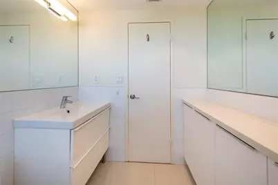 2555 NE 11th Street #902, Fort Lauderdale, FL 33304 - Photo 18