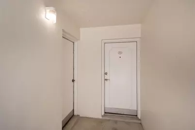 2555 NE 11th Street #902, Fort Lauderdale, FL 33304 - Photo 8