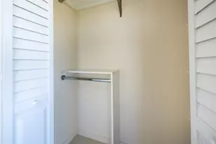 2555 NE 11th St, Fort Lauderdale, FL 33304 - Photo 16