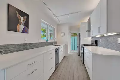 2149 NE 27th Drive, Fort Lauderdale, FL 33306 - Photo 36