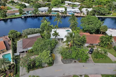 2149 NE 27th Drive, Fort Lauderdale, FL 33306 - Photo 4