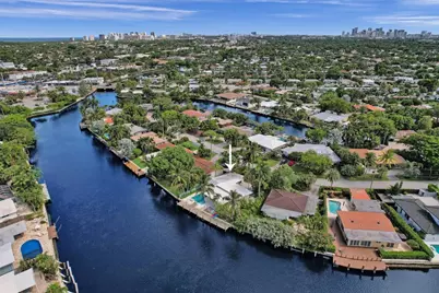 2149 NE 27th Drive, Fort Lauderdale, FL 33306 - Photo 10