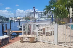 815 Middle River Dr, Fort Lauderdale, FL 33304 - Photo 2