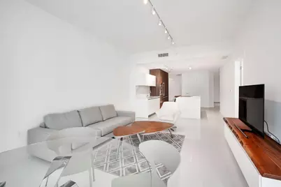 851 NE 1st Avenue #2005, Miami, FL 33132 - Photo 4