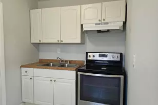 407 NW 13th Ave, Boynton Beach, FL 33435 - Photo 4