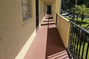 23305 Barwood Ln Unit, Boca Raton, FL 33428 - Photo 2